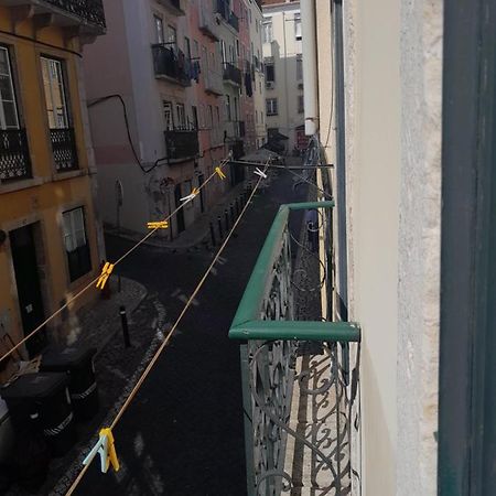 Chiado / Carmo Small Artist Lodge リスボン エクステリア 写真